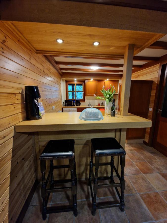 Daffodils Villa Enscherange ภายนอก รูปภาพ